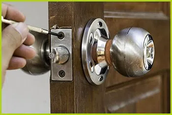 Expert Locksmith Services Detroit, MI 313-437-4522 - 17-eviction-service